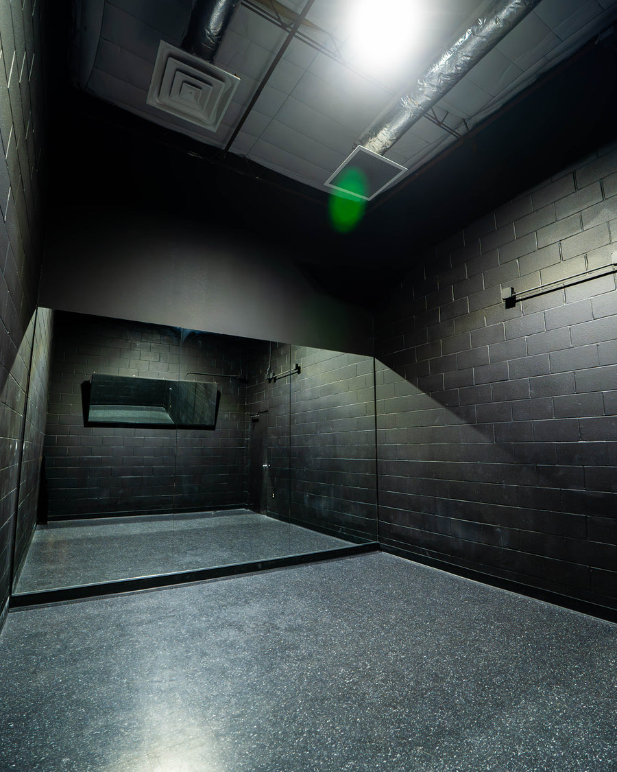 Posing Room